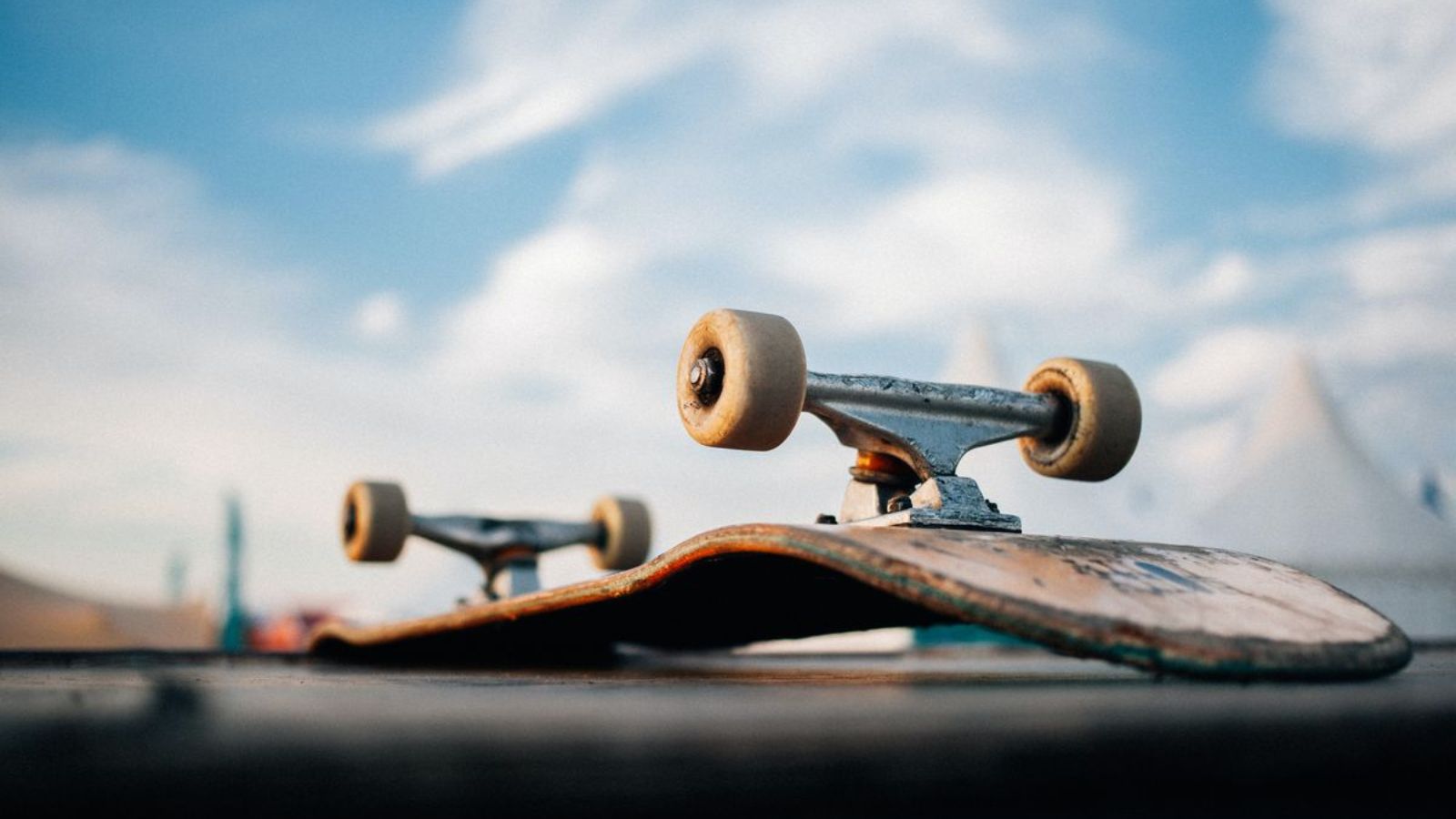  Skateboard Wheels Tight Or Loose 